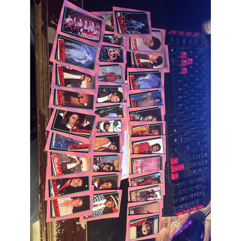 The 1984 Michael Jackson Topps Cards set includes 33 vintage trading cards MINT - Picture 3 of 8